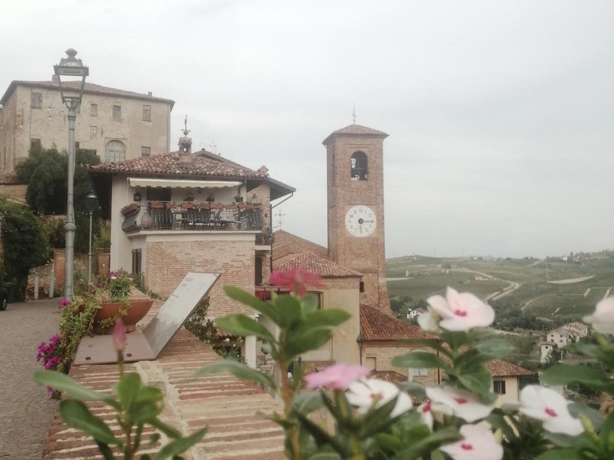 Teresa Al Belvedere Rooms&Holidayapartments Camere&Appartamenti Castellinaldo エクステリア 写真