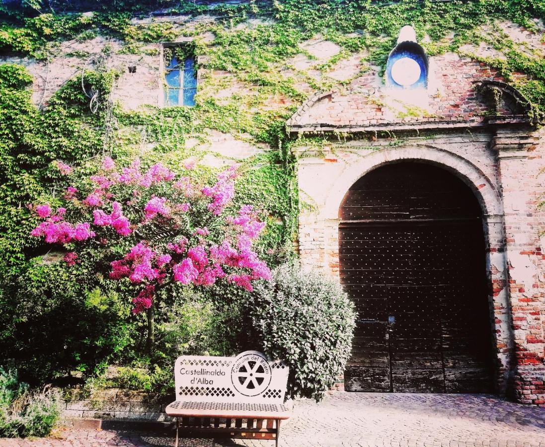 Teresa Al Belvedere Rooms&Holidayapartments Camere&Appartamenti Castellinaldo エクステリア 写真