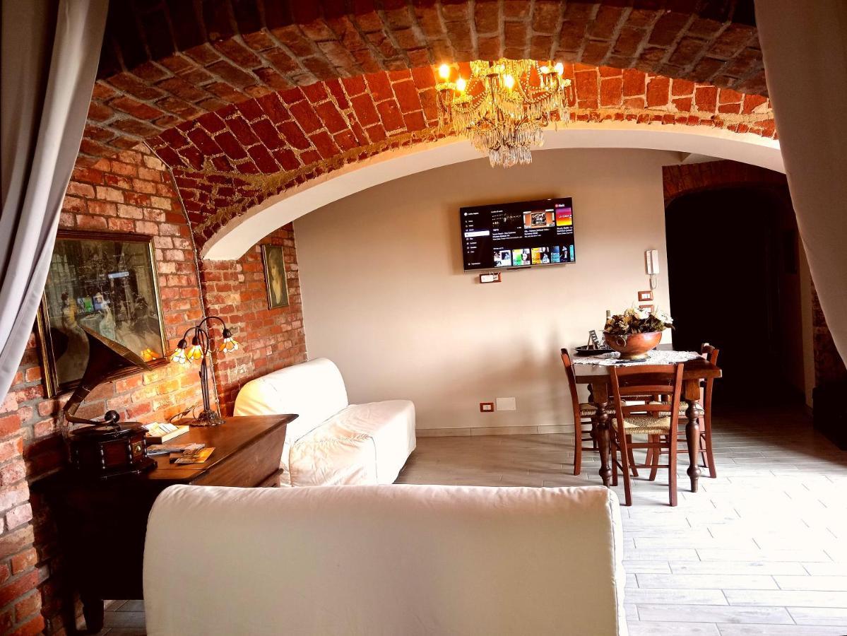 Teresa Al Belvedere Rooms&Holidayapartments Camere&Appartamenti Castellinaldo エクステリア 写真