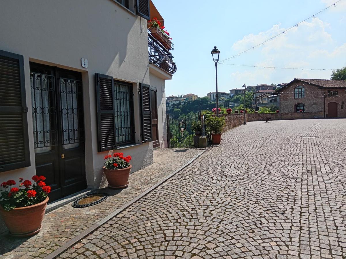 Teresa Al Belvedere Rooms&Holidayapartments Camere&Appartamenti Castellinaldo エクステリア 写真