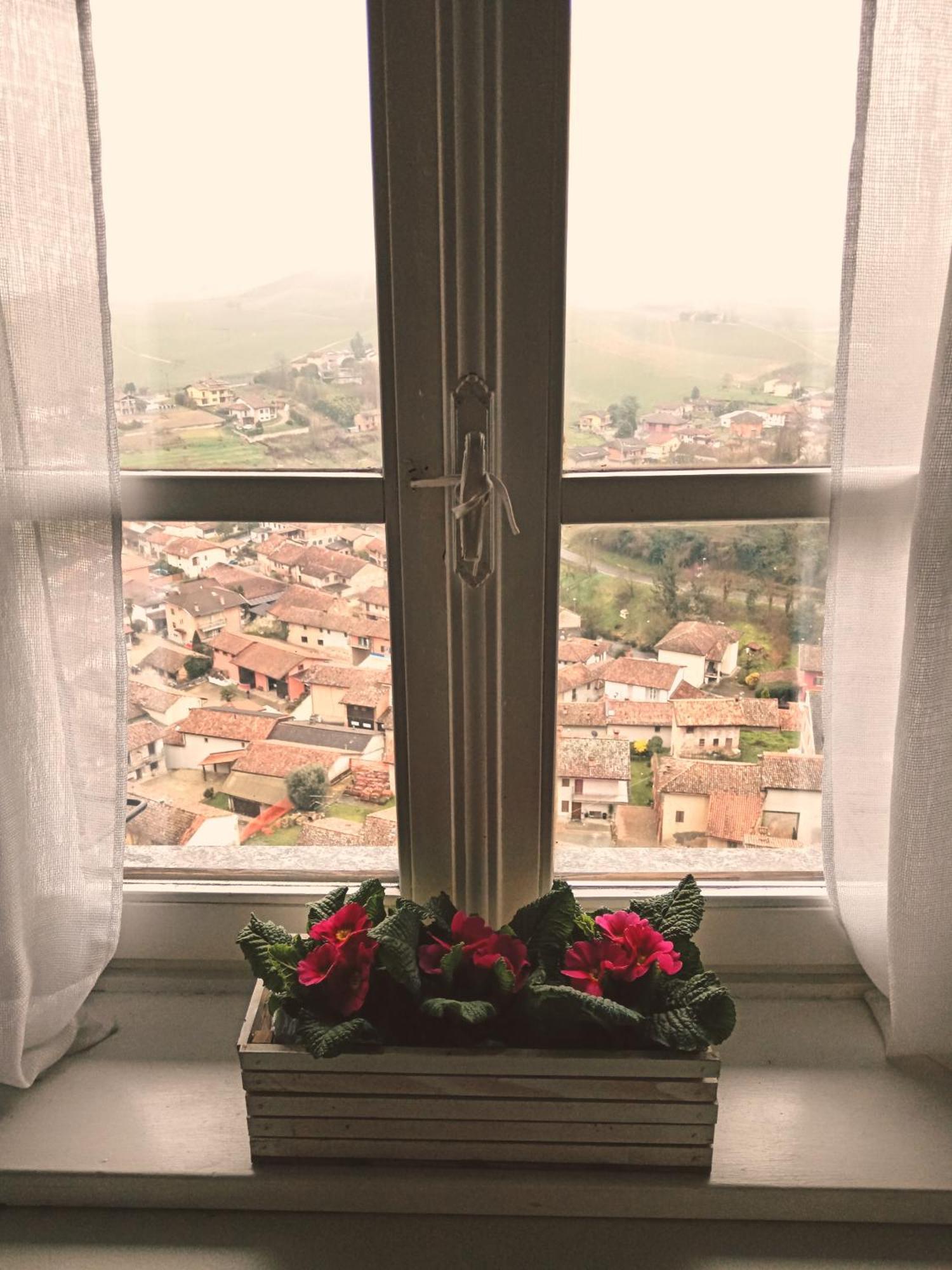 Teresa Al Belvedere Rooms&Holidayapartments Camere&Appartamenti Castellinaldo エクステリア 写真